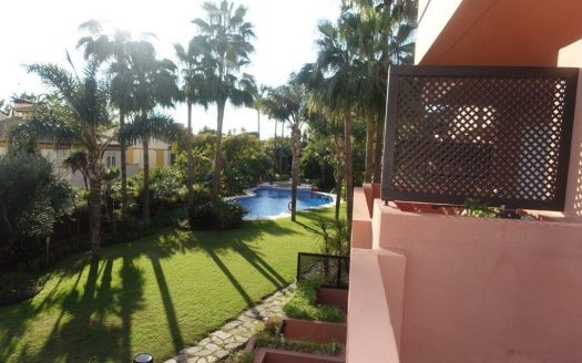 Apartamento de 3 dormitorios en Puerto Banus