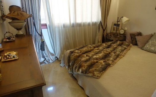 Ático de 3 dormitorios en Puerto Banus