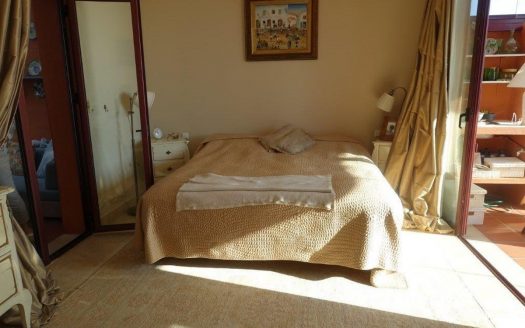 Ático de 3 dormitorios en Puerto Banus