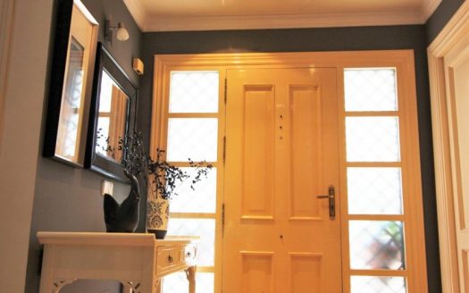 Adosado de 4 dormitorios en Nueva Andalucia