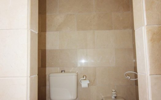 Adosado de 4 dormitorios en Nueva Andalucia