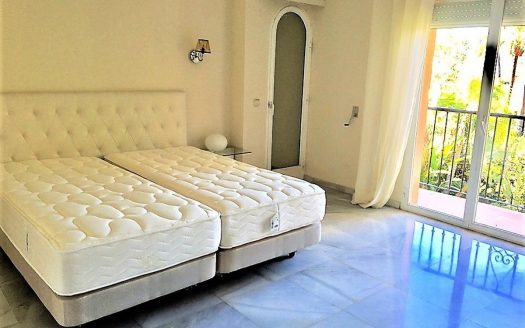 Villa de 5 dormitorios en Puerto Banus