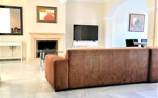 Villa de 5 dormitorios en Puerto Banus