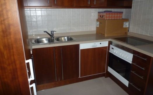 Ático de 2 dormitorios en Milla de Oro