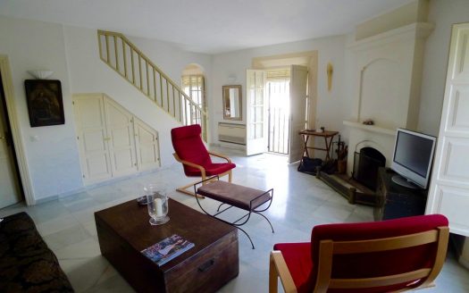 Adosado de 2 dormitorios en Milla de Oro