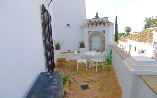 Adosado de 2 dormitorios en Milla de Oro