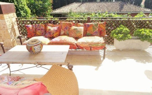 Villa de 4 dormitorios en Nueva Andalucia