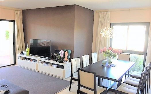 2 bedrooms Apartment in Benahavis