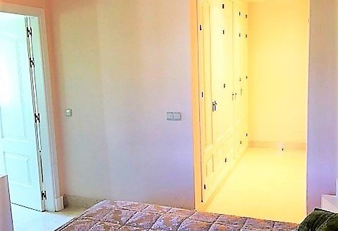 2 bedrooms Apartment in Benahavis