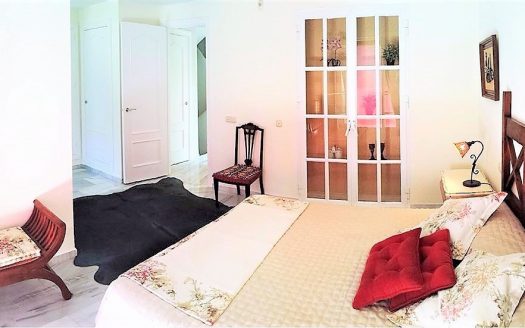 3 bedrooms Townhouse in Nueva Milla de Oro