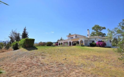 4 bedrooms Villa in Estepona