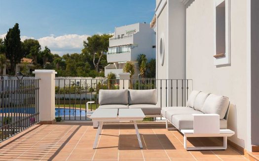 5 bedrooms Villa in Guadalmina Baja