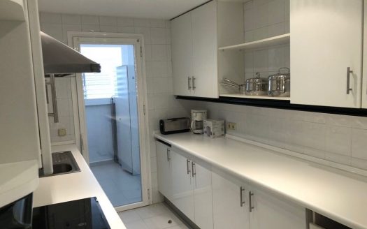 Apartamento de 2 dormitorios en Puerto Banus