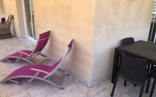 Apartamento de 2 dormitorios en Puerto Banus