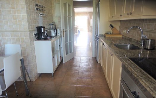 Apartamento de 4 dormitorios en Puerto Banus