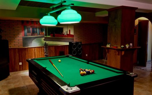 Villa de 4 dormitorios en Supermanzana D