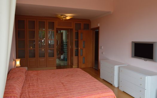 Villa de 4 dormitorios en Supermanzana D