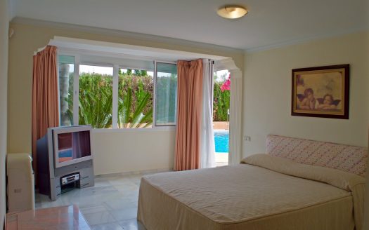 Villa de 4 dormitorios en Supermanzana D