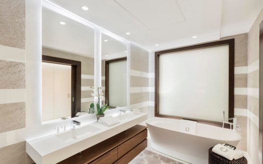 Apartamento de 4 dormitorios en Milla de Oro