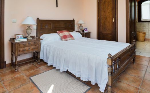 Villa de 4 dormitorios en Las Lomas de la Quinta