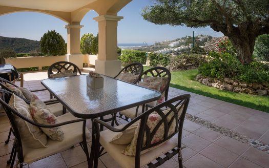 Villa de 4 dormitorios en Las Lomas de la Quinta