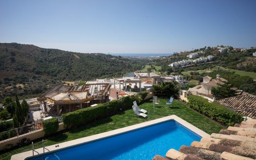 Villa de 4 dormitorios en Las Lomas de la Quinta