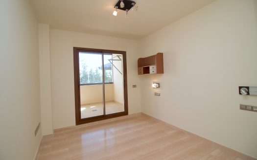Apartamento de 4 dormitorios en Medina de Banús