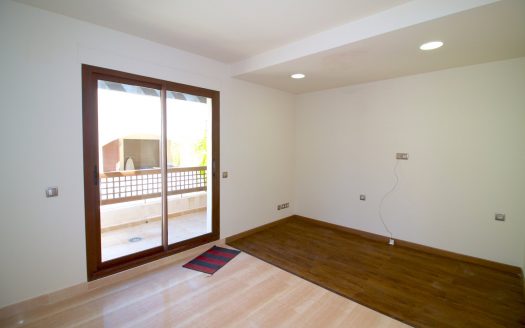 Apartamento de 4 dormitorios en Medina de Banús