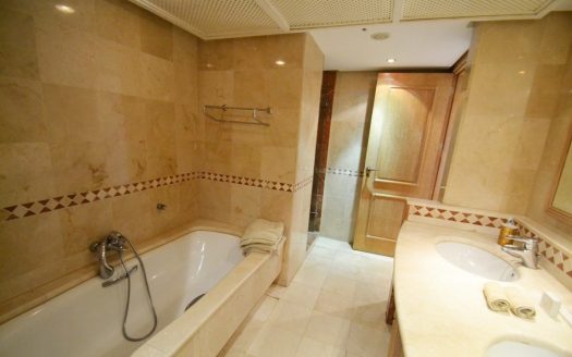 2 bedrooms Apartment in Kempinksi Hotel