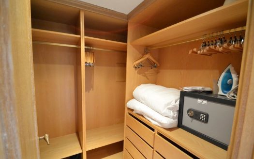 2 bedrooms Apartment in Kempinksi Hotel