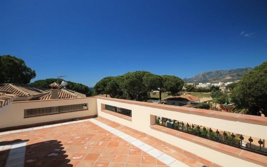 Villa de 7 dormitorios en Las Chapas Playa