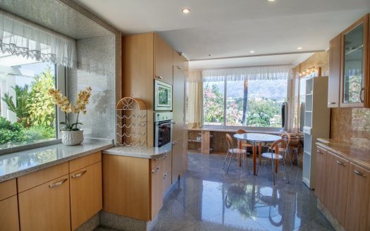 Ático de 4 dormitorios en Los Granados Golf