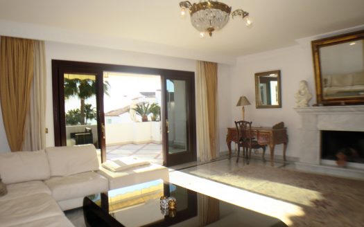 Apartamento de 2 dormitorios en Monte Paraiso Golf & Country Club