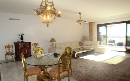 Apartamento de 2 dormitorios en Monte Paraiso Golf & Country Club