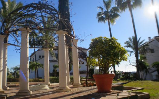 Apartamento de 2 dormitorios en Monte Paraiso Golf & Country Club