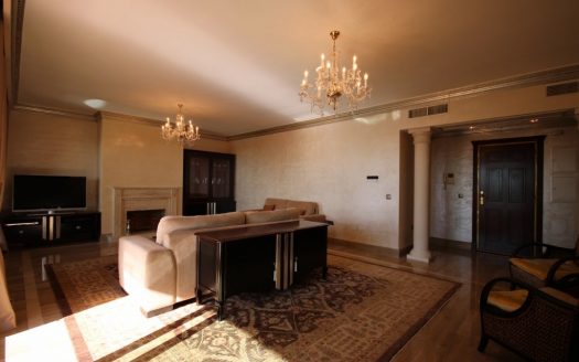 Ático de 3 dormitorios en Condado de Sierra Blanca