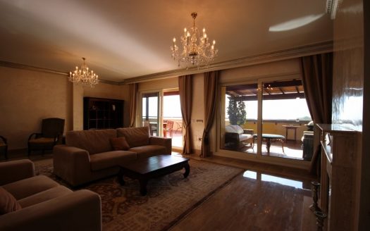 Ático de 3 dormitorios en Condado de Sierra Blanca