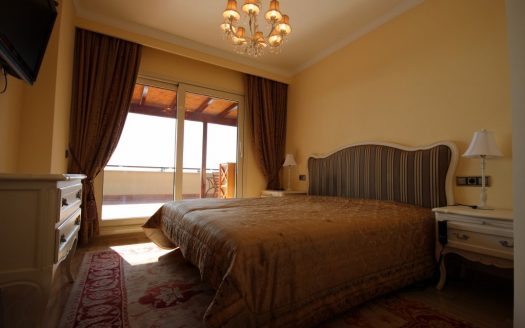 Ático de 3 dormitorios en Condado de Sierra Blanca