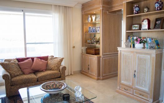 Ático de 2 dormitorios en Marina Banús