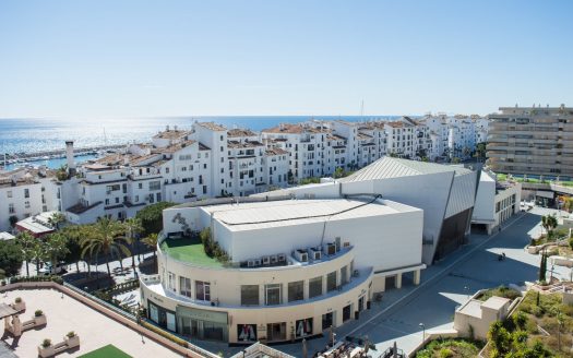 Ático de 2 dormitorios en Marina Banús