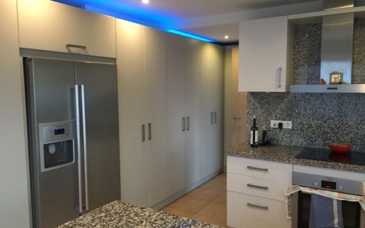 Villa de 4 dormitorios en La Alqueria