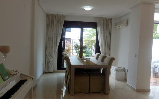 Apartamento de 3 dormitorios en La Maestranza