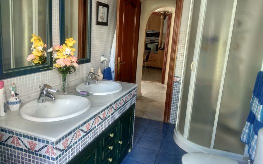 Villa de 7 dormitorios en Cumbres de Elviria