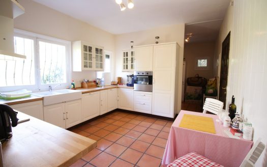 Villa de 5 dormitorios en Milla de Oro