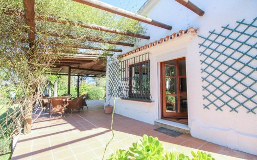 Villa de 5 dormitorios en Milla de Oro