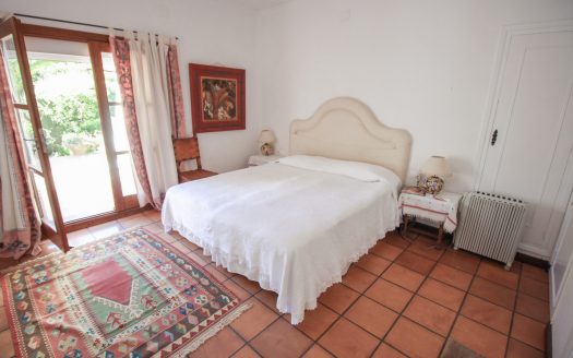 Villa de 5 dormitorios en Milla de Oro