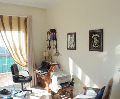 Villa de 4 dormitorios en Aldea Dorada