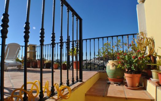 Villa de 4 dormitorios en Aldea Dorada