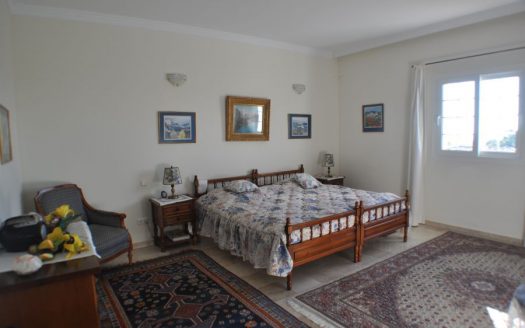 Villa de 4 dormitorios en Aldea Dorada