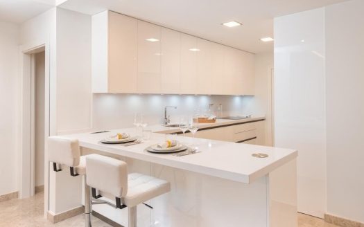 Apartamento de 2 dormitorios en Nueva Andalucia